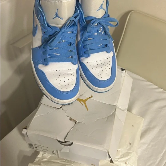 *Sale*Nike Air Jordan 1 Low University Blue Women’s NO BOX!(NOT INCLUDED) - Picture 6 of 9